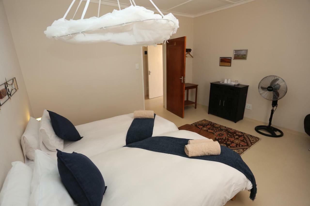 Villa Aloe Rock House à Aus Extérieur photo
